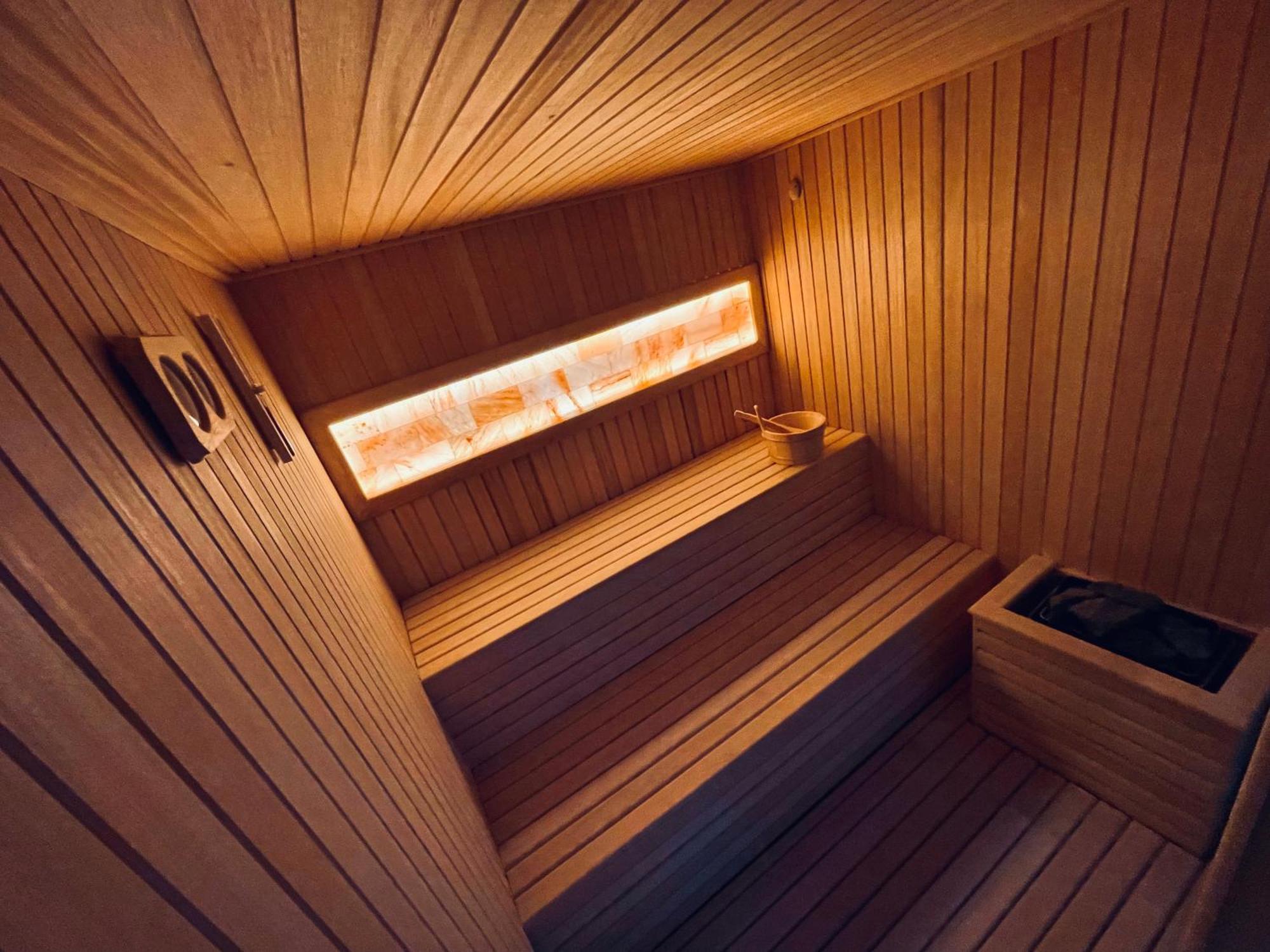 Mozaik Apartments & Spa - Modern 4-Star Apartments With Exclusive Private Spa Wellness In The City Center - Sauna, Jacuzzi, Turkish Bath - Free Parking, Wi-Fi - Rooms & Apartments Чуприя Экстерьер фото