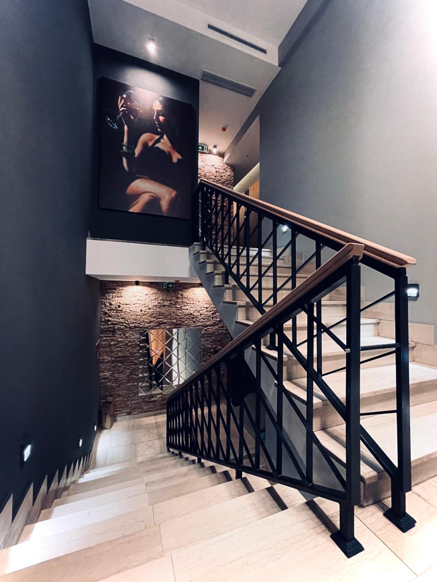 Mozaik Apartments & Spa - Modern 4-Star Apartments With Exclusive Private Spa Wellness In The City Center - Sauna, Jacuzzi, Turkish Bath - Free Parking, Wi-Fi - Rooms & Apartments Чуприя Экстерьер фото