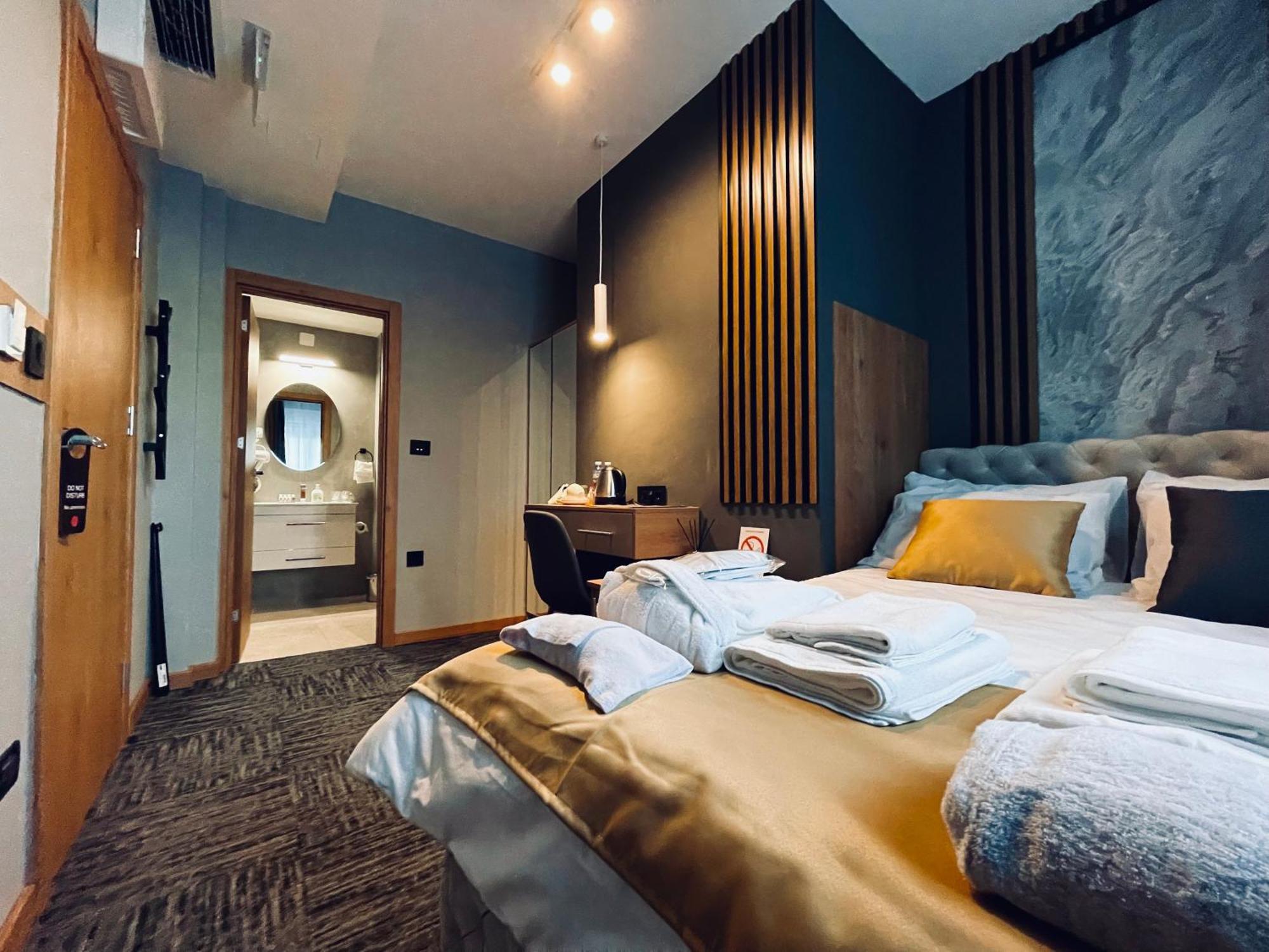 Mozaik Apartments & Spa - Modern 4-Star Apartments With Exclusive Private Spa Wellness In The City Center - Sauna, Jacuzzi, Turkish Bath - Free Parking, Wi-Fi - Rooms & Apartments Чуприя Экстерьер фото